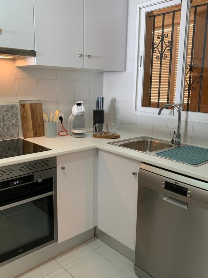 Bahia Beach - Frontaal Zee- En Jachthaven Zicht!!! Apartment Алтеа Екстериор снимка